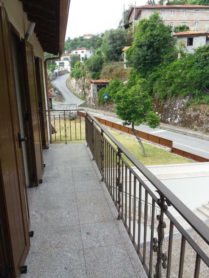 Apartamento Casa Dina Doceira Gerês Exterior foto